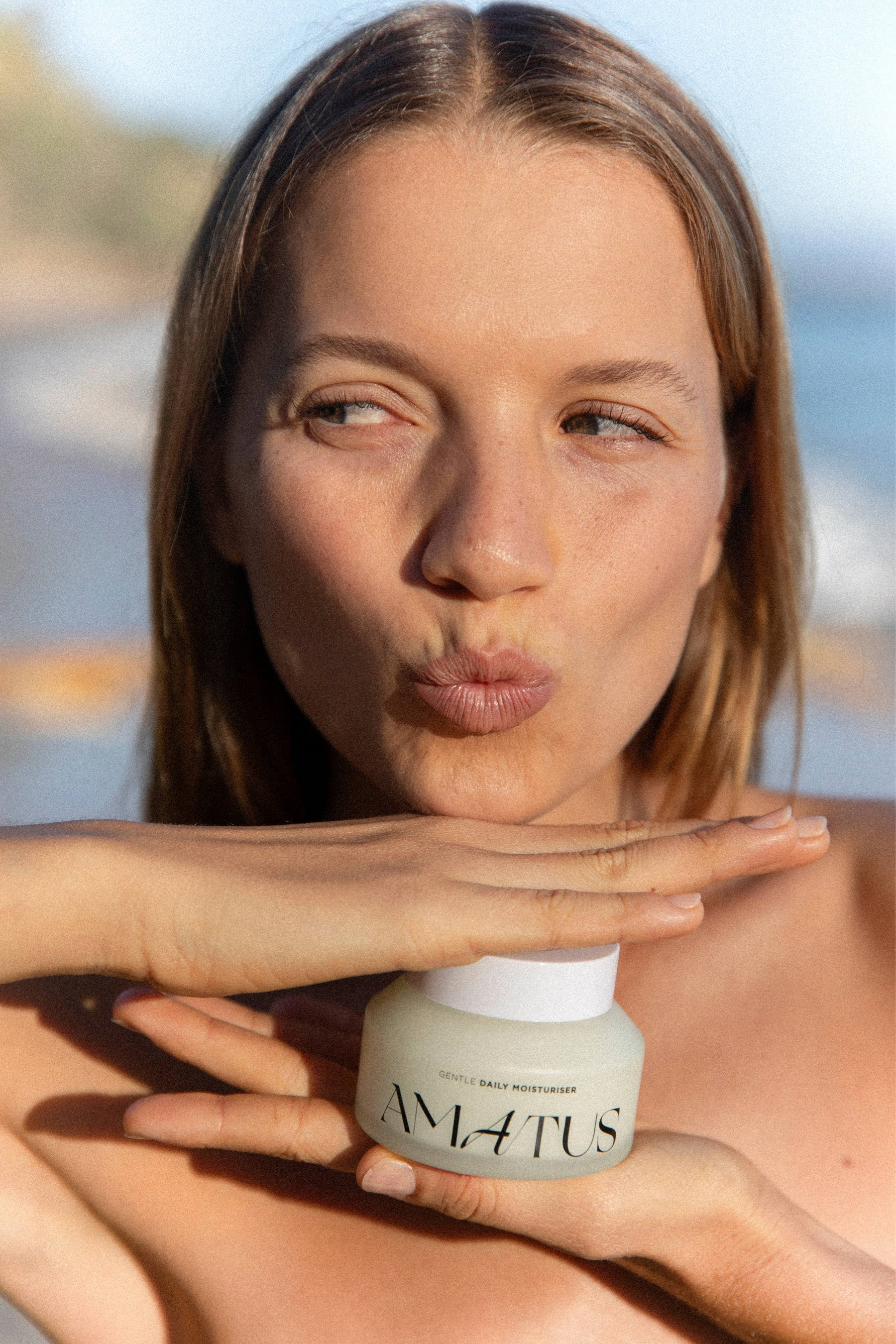 Hydrating And Restoring Gentle Moisturiser